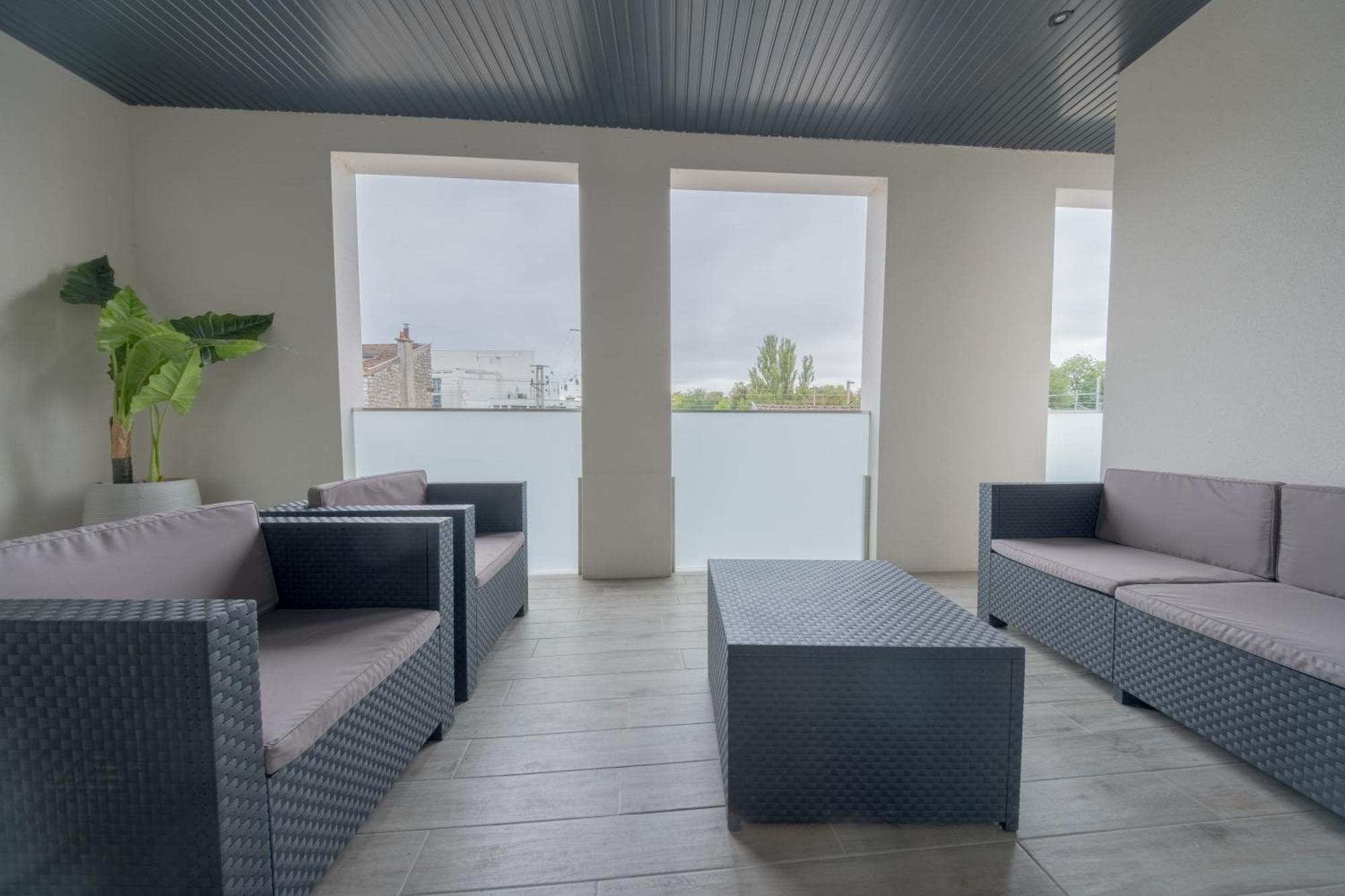 Le Trianon - Parking Prive Apartment Reims Exterior photo